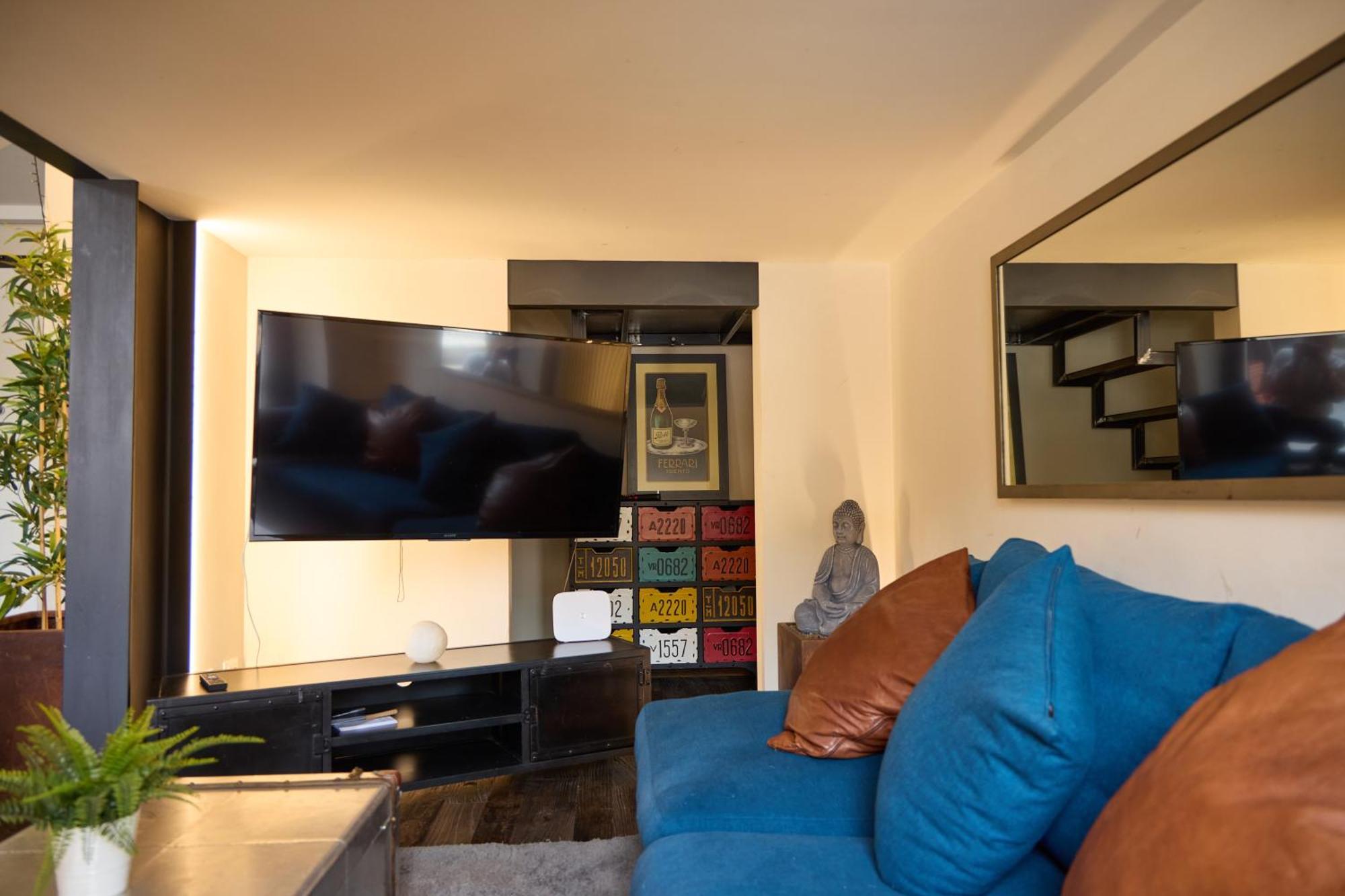 Ponte Vittoria Urban Garden Loft * Florence